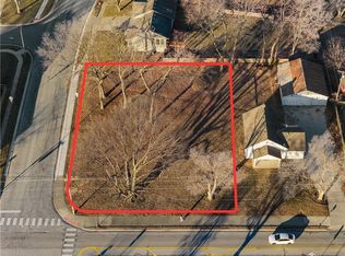 NE Victoria Dr, Lees Summit, MO 64086