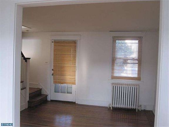 4th image of 3420 Osmond St
