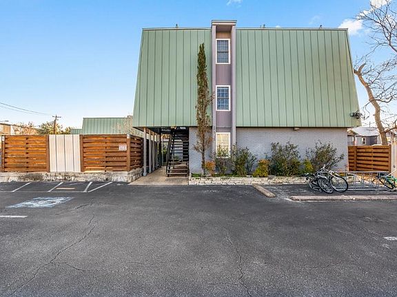 2nd image of 385 Guadalupe St #110