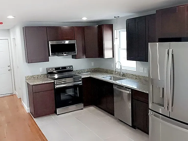 31 Benedict St #1 — Photo 5