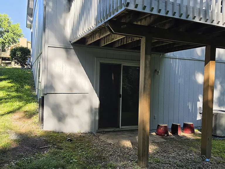 1857 Chickadee Dr — Photo 16