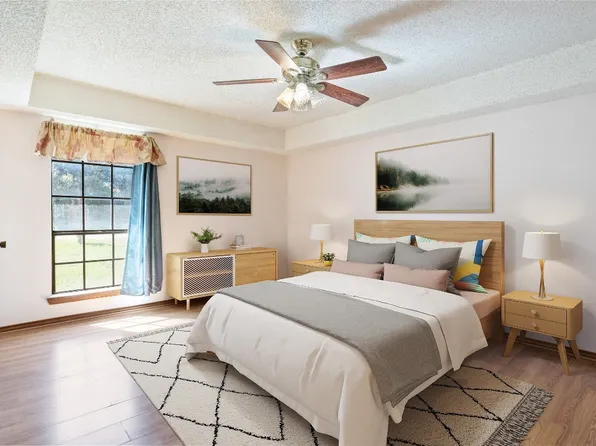 412 Pecan St, Azle, TX 76020