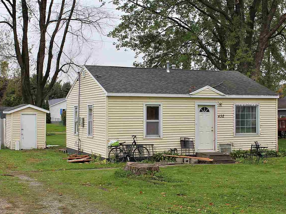 1st image of 432 Trail Ave