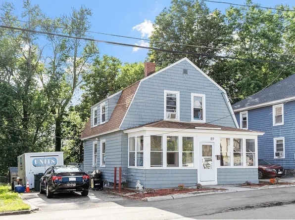 89 Beverly St, North Andover, MA 01845