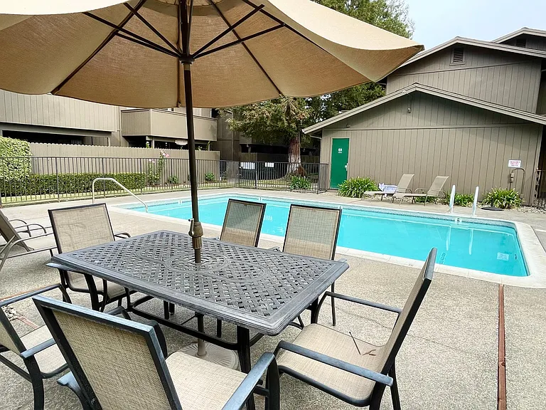1180 Fulton Ave #1 — Photo 9