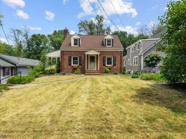 10 Lake Valley Rd, Morris Twp., NJ 07960
