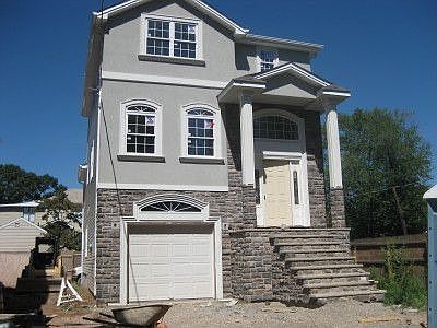 1st image of 145 Quincy Ave