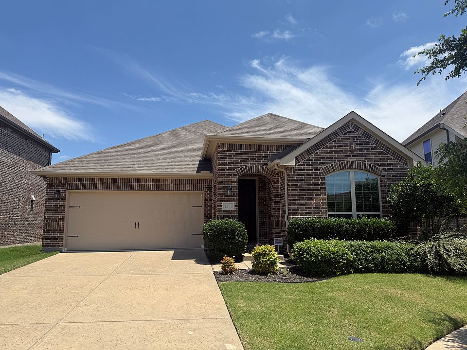 1st image of 4245 Brookstone Dr