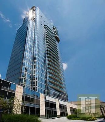 Sold by Halstead Real Estate | media 8