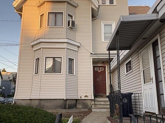 2nd image of 79 Bucknam St