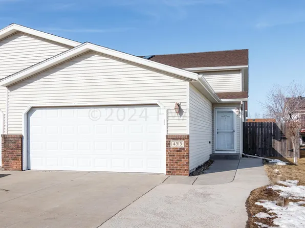 4313 39 1/2 Ave S, Fargo, ND 58104