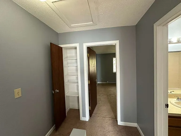 176 Lincoln St — Photo 15