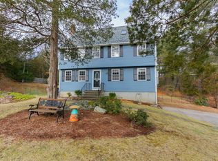 1 Green Valley Rd, Medway, MA 02053