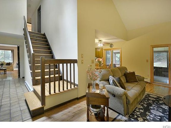5th image of 20 Park Ln