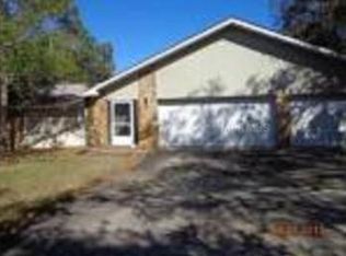 10910 Hilltop Dr, New Port Richey, FL 34654