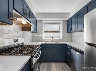 2715 W Berwyn Ave #2A, Chicago, IL 60625