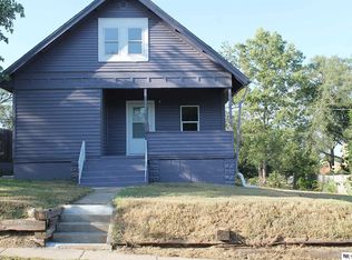 3196 Larimore Ave, Omaha, NE 68111