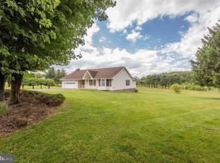 2220 Pinewoods Rd, Quicksburg, VA 22847