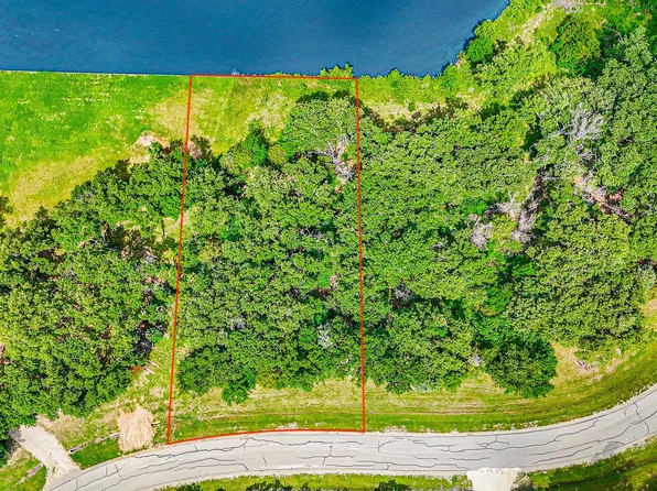 LOT 441 Waters Edge Dr, Corsicana, TX 75109