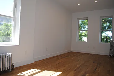 Rented by Urban Ambiance