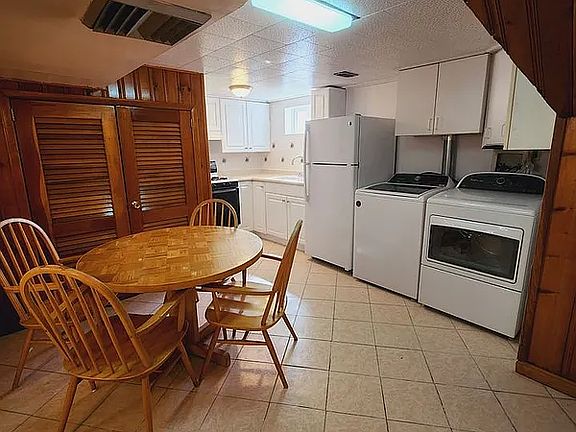 3rd image of 140-12 14th Ave Floor 1