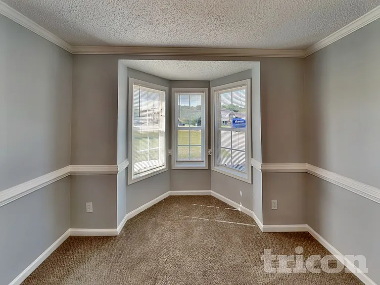 420 Denali Ct — Photo 5