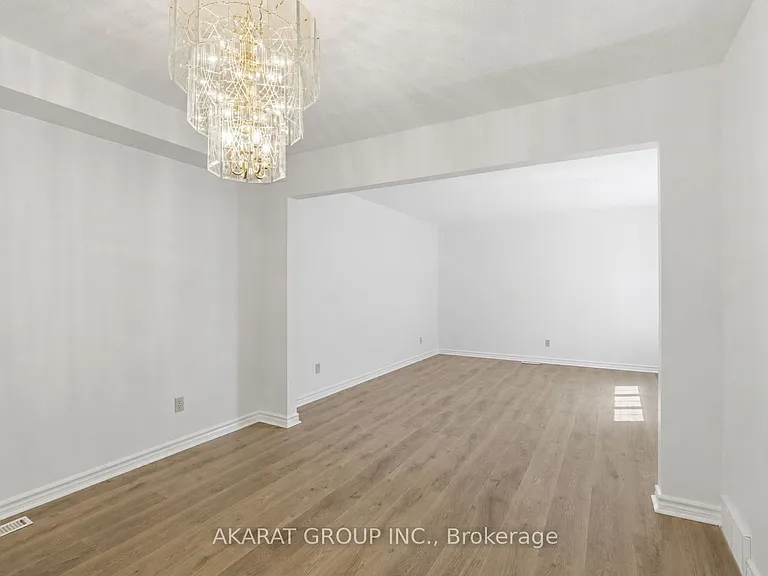 70 Sunnyside Dr #9 — Photo 13