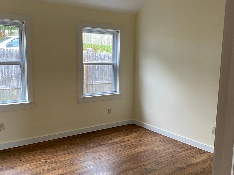 Master Bedroom w/ Vaulted Ceiling