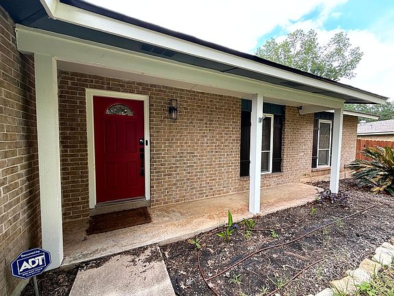 2nd image of 13618 Cobble Way Cir