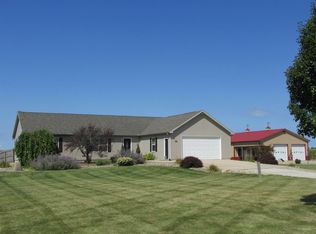 55471 Snowberry Rd, New Carlisle, IN 46552