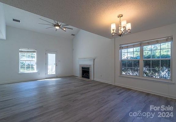 3rd image of 4051 Cedarbark Dr