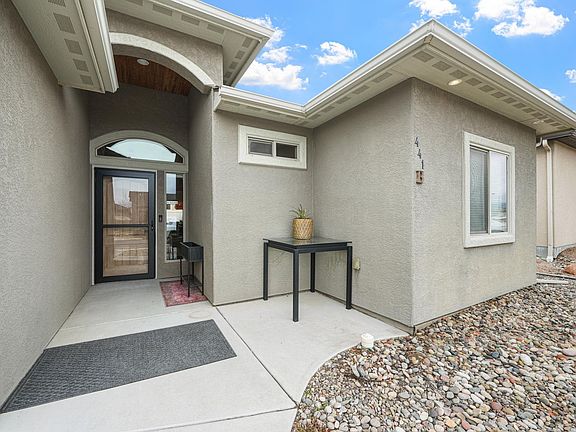 2nd image of 441 Donogal Dr Unit B