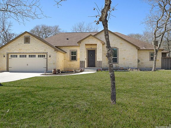 2nd image of 561 Jacobs Ln