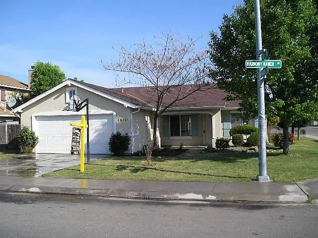 9205 N Harmony Ct photo 1