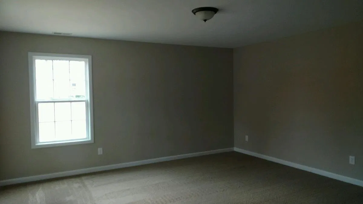 3 bed, 1122 sqft, $1,500 — Photo 2