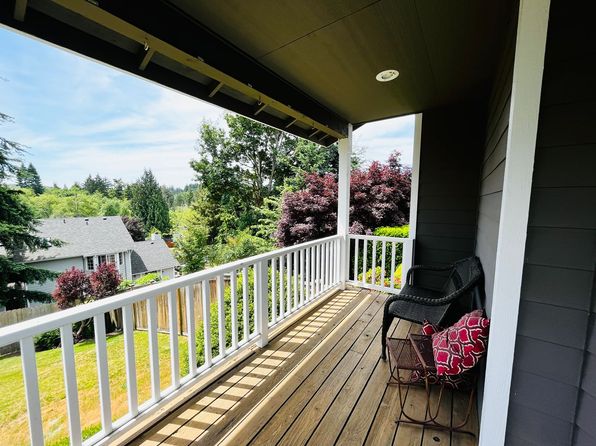26227 Montera Loop NE, Kingston, WA 98346