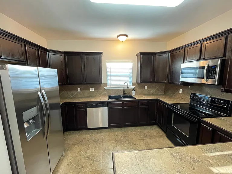 42398 Cedarstone Ave — Photo 4