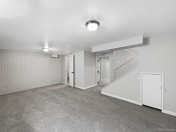5th image of 9013 E Nassau Ave