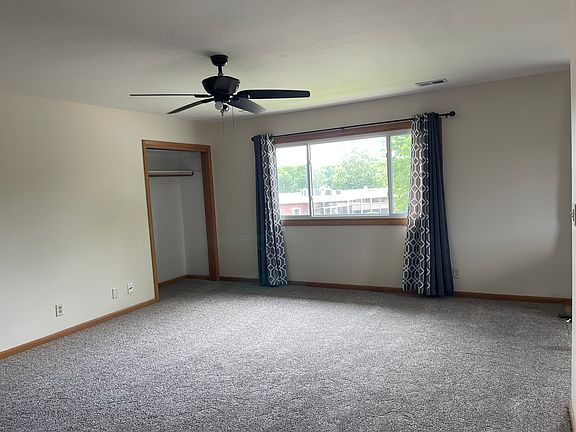 4th image of 137 Wedgewood Dr