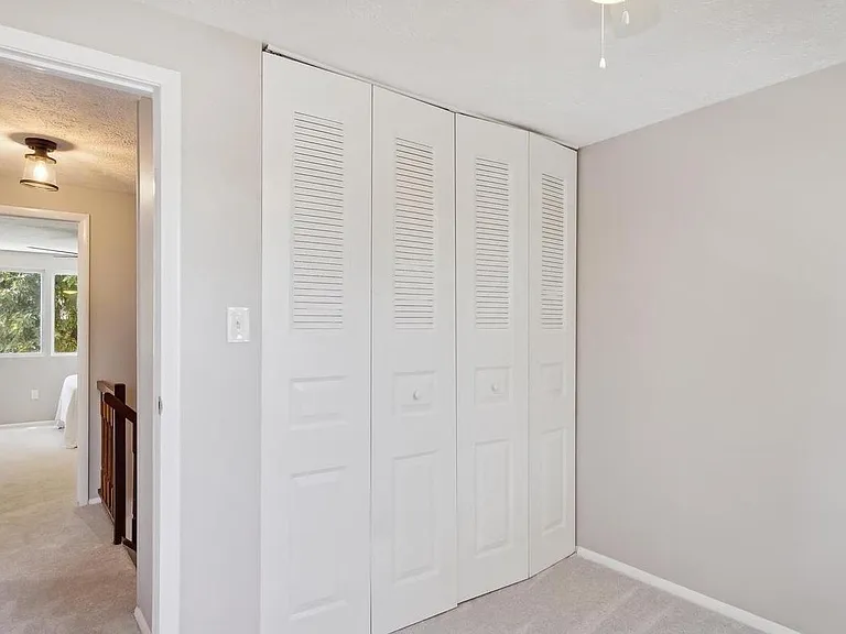 158 Fairfield Dr — Photo 8