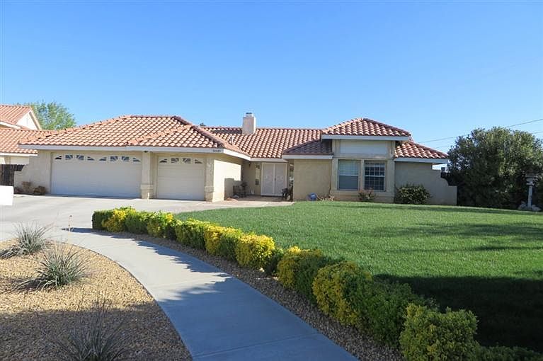 1st image of 20683 Mockingbird Ave