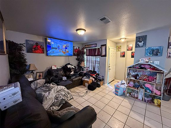5th image of 1904 San Rafael St
