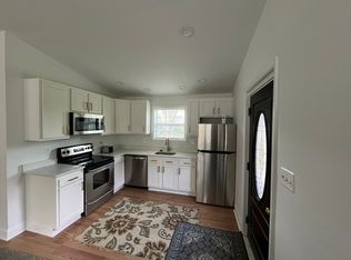 16138 Waterford Creek Cir #B, Hamilton, VA