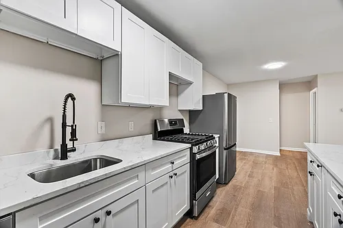 283-435 Oaklawn Ave #433-218 Photo 1