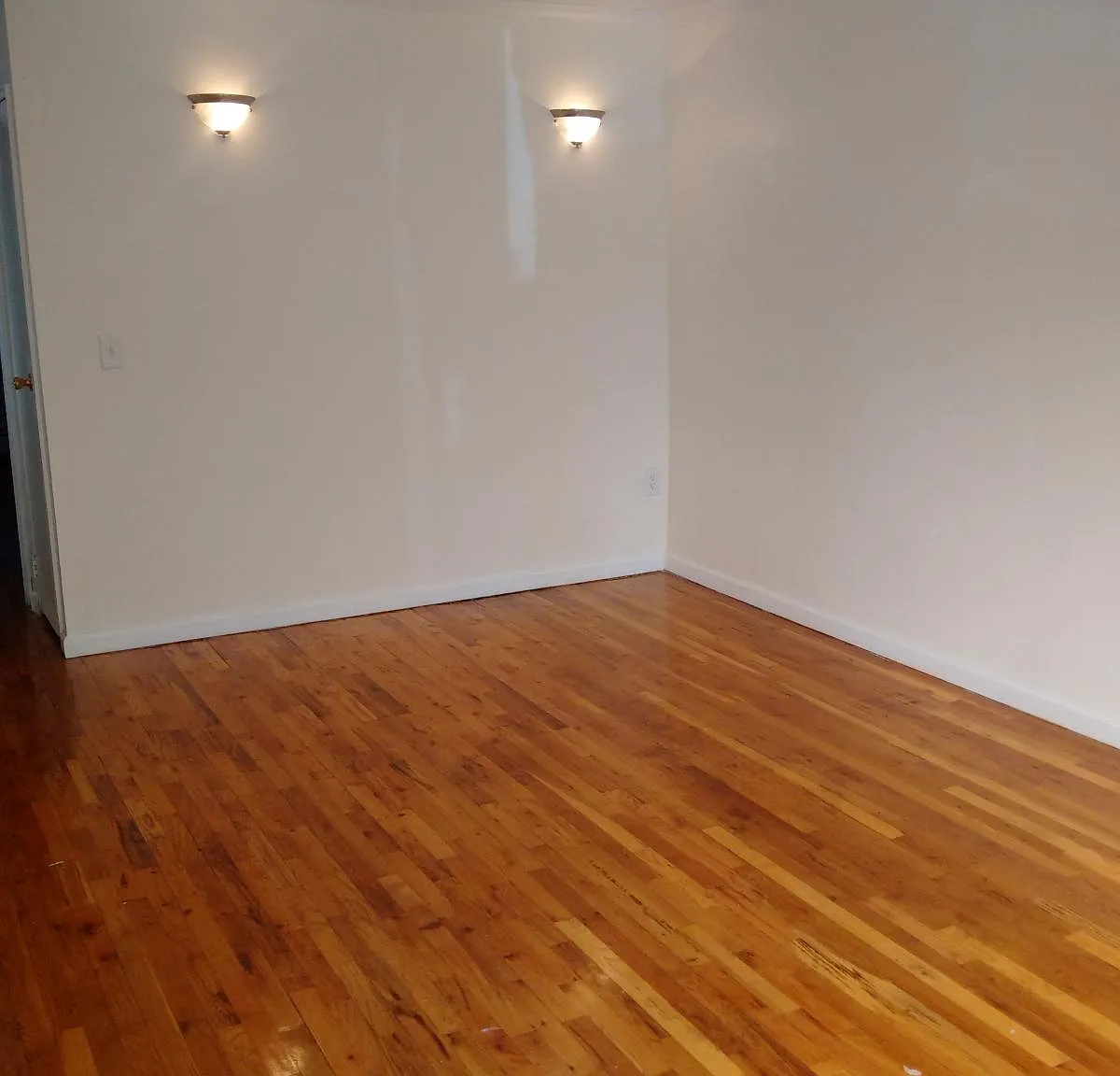 9505 Seaview Court — Photo 1