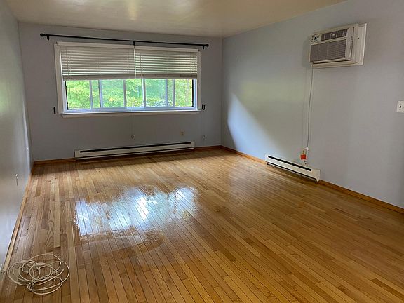 3rd image of 31C Patterson Village Ct #31C