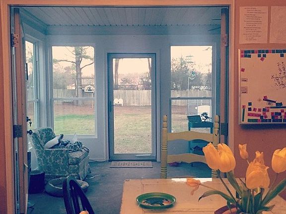 Dining room into sunroom