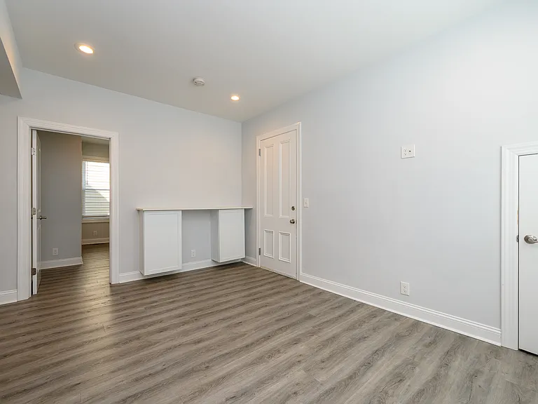 32 Woodland Ave #1 — Photo 21