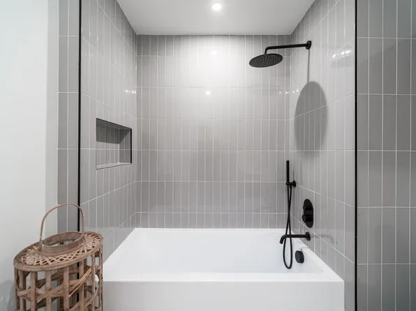 10 Brinkerhoff Street image 13 of 19