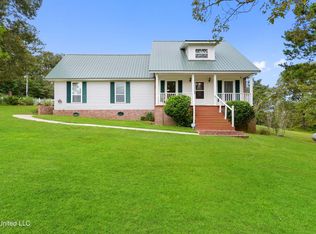 1043 Anchor Lake Rd, Carriere, MS 39426